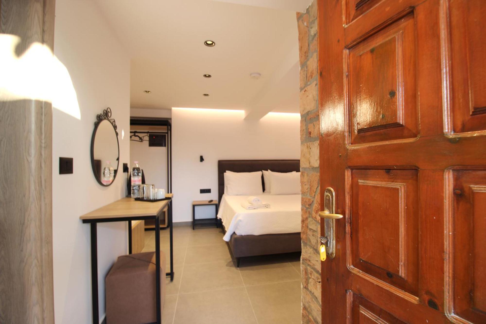 Melina'S Seaside Retreat Aparthotel Ksamil Exterior photo